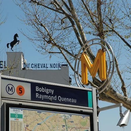 Le Cheval Noir Hotel Paris Pantin Eksteriør billede